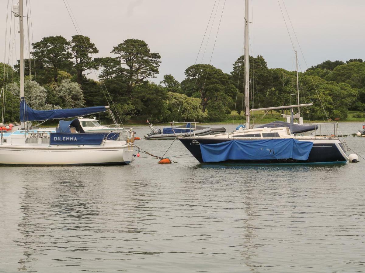 Number 7 Villa Lymington Esterno foto